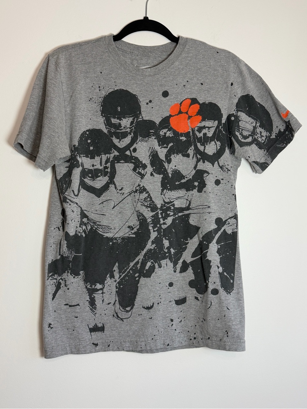 Nike Clemson Tigers Splatter Football Graphic T-Shirt Gray S NCAA